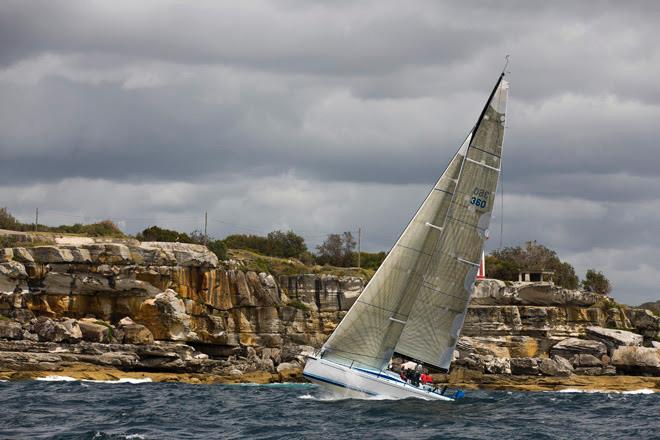 Rolex Sydney Hobart - Another hurdle for McConaghy Ker 46 Patrice